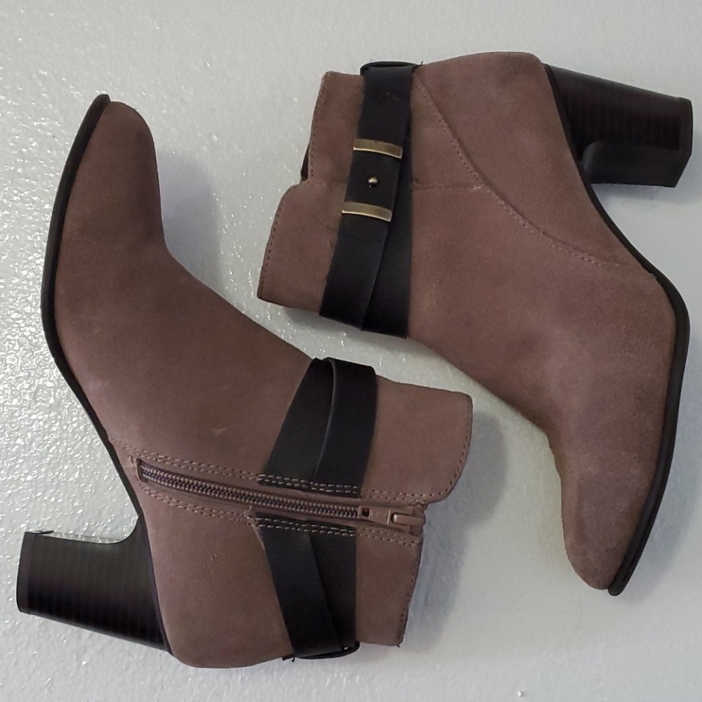 Giani Bernini ladies suede ankle boot